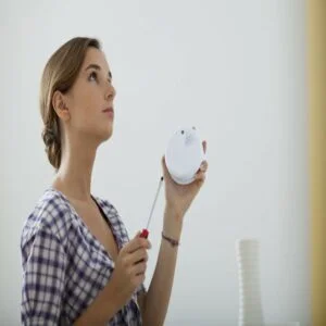 smoke-detector-install-1024x683 (1)